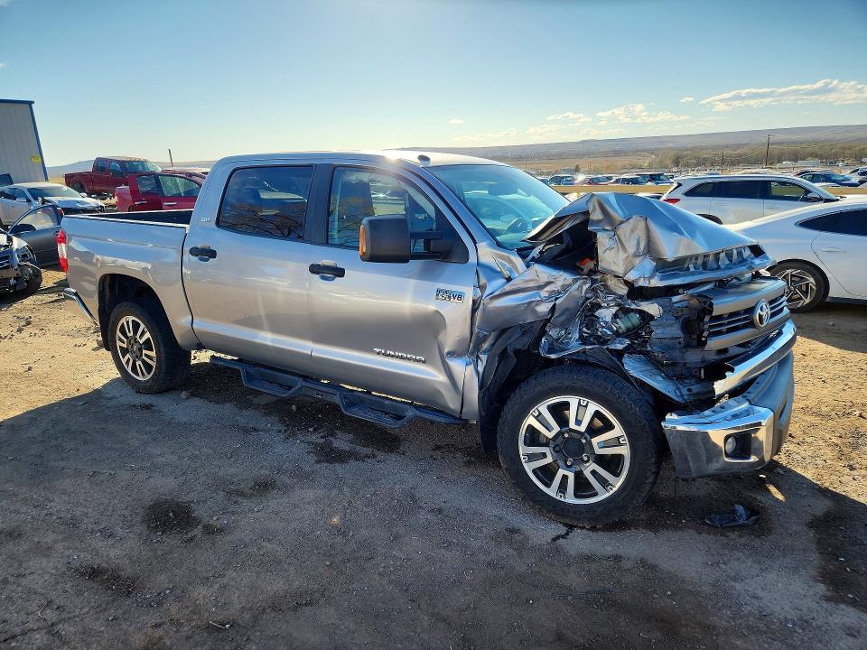 2015 Toyota Tundra SR5