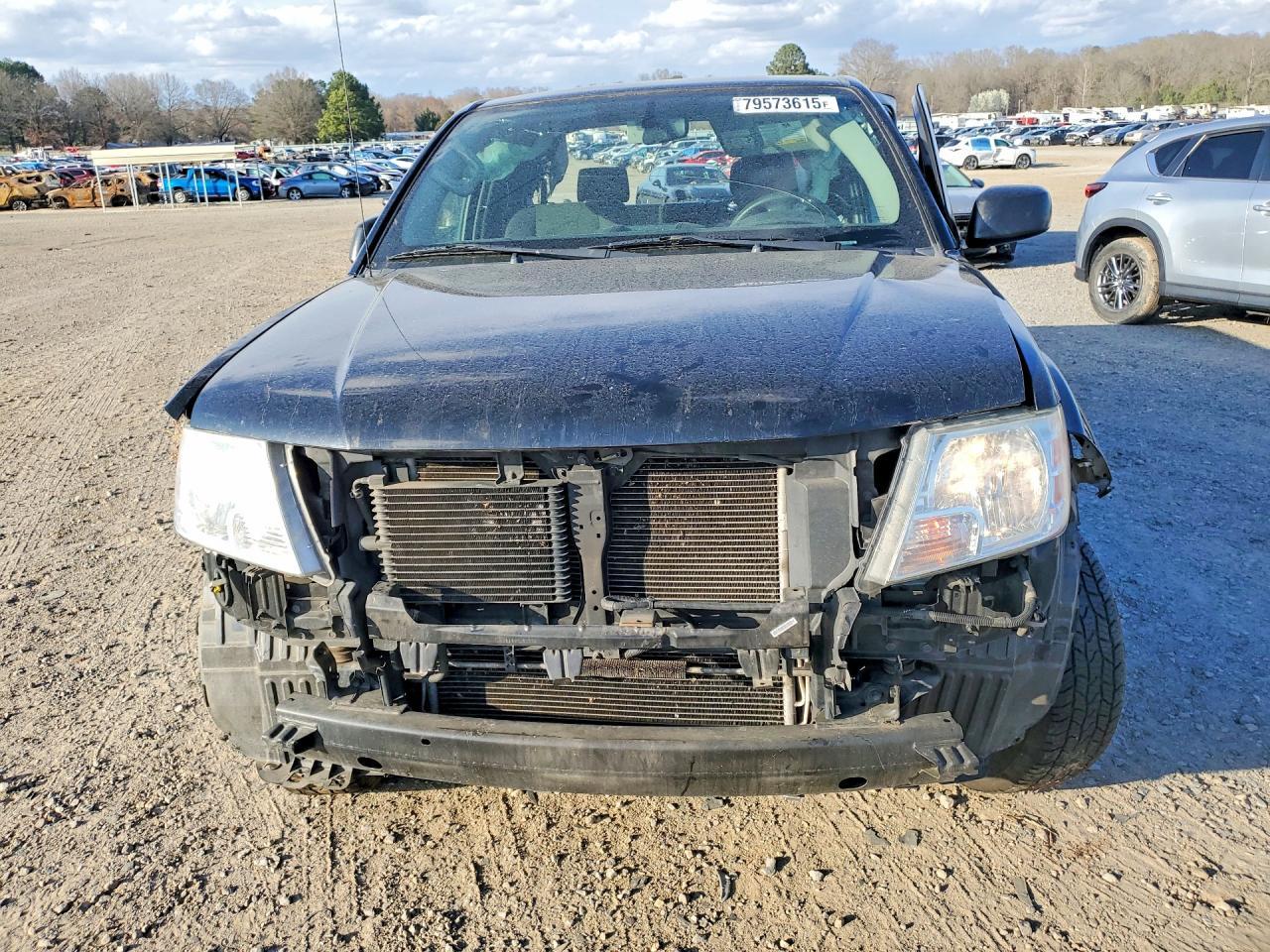 2019 Nissan Frontier S