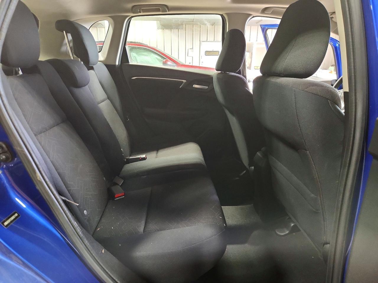 2016 Honda Fit ex