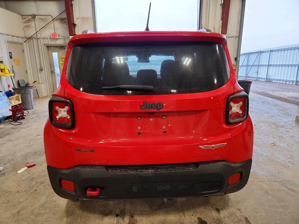 2016 Jeep Renegade Trailhawk