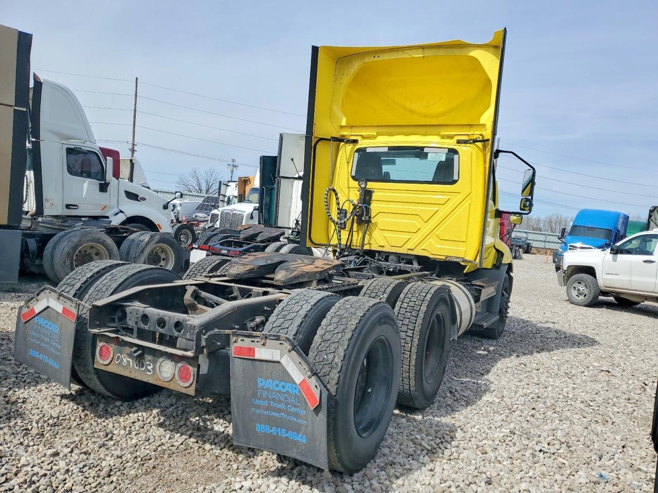 2020 International RH613 Semi Truck