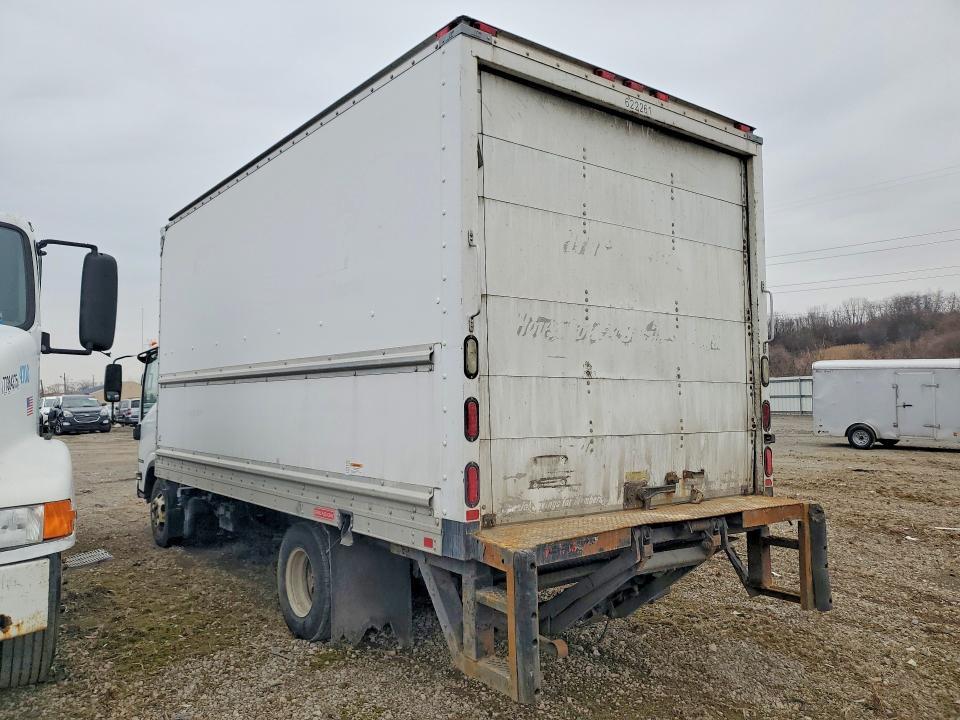 2012 Isuzu NPR HD BOX Truck