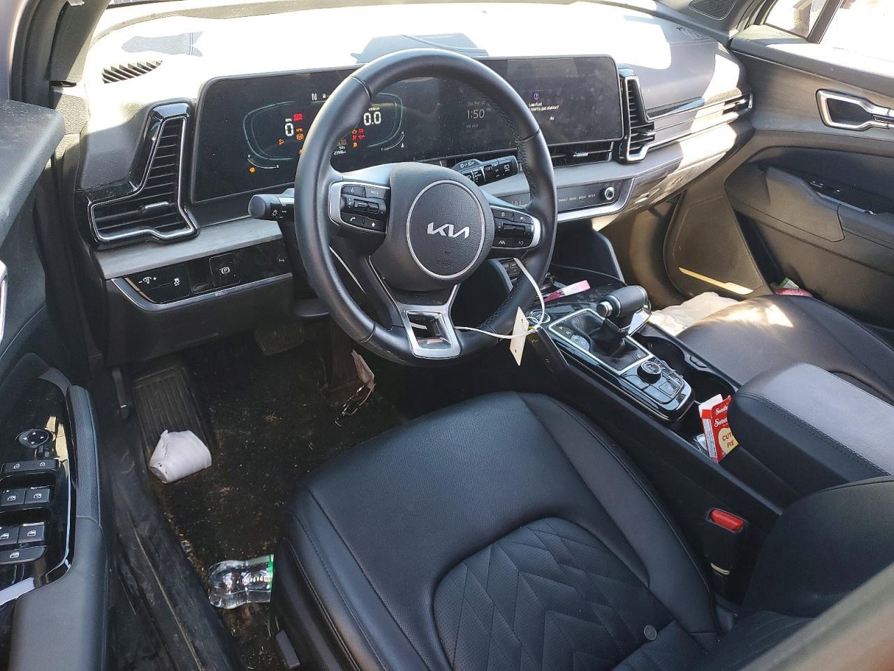 2025 KIA Sportage X-line