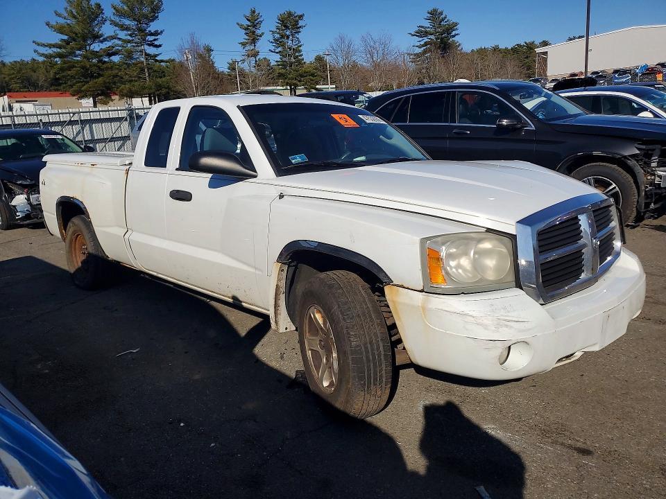 2006 Dodge Dakota slt