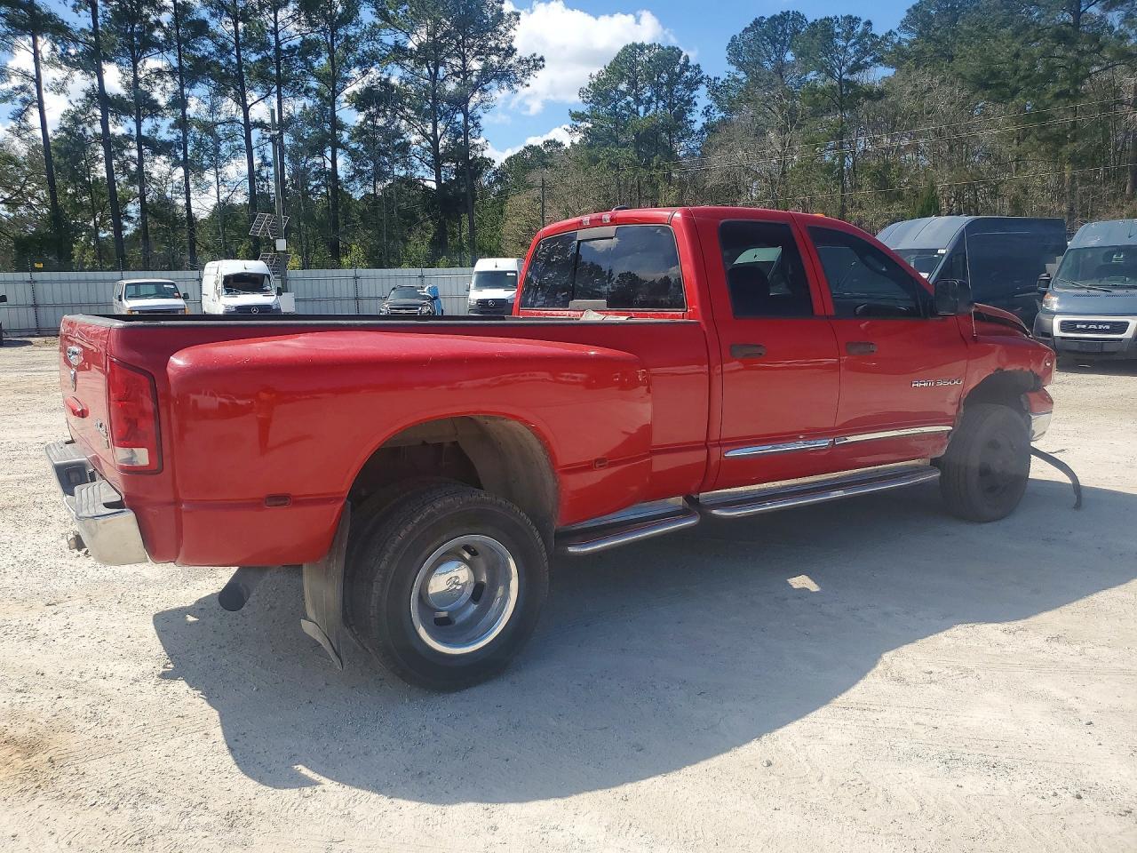 2005 Dodge RAM 3500 ST