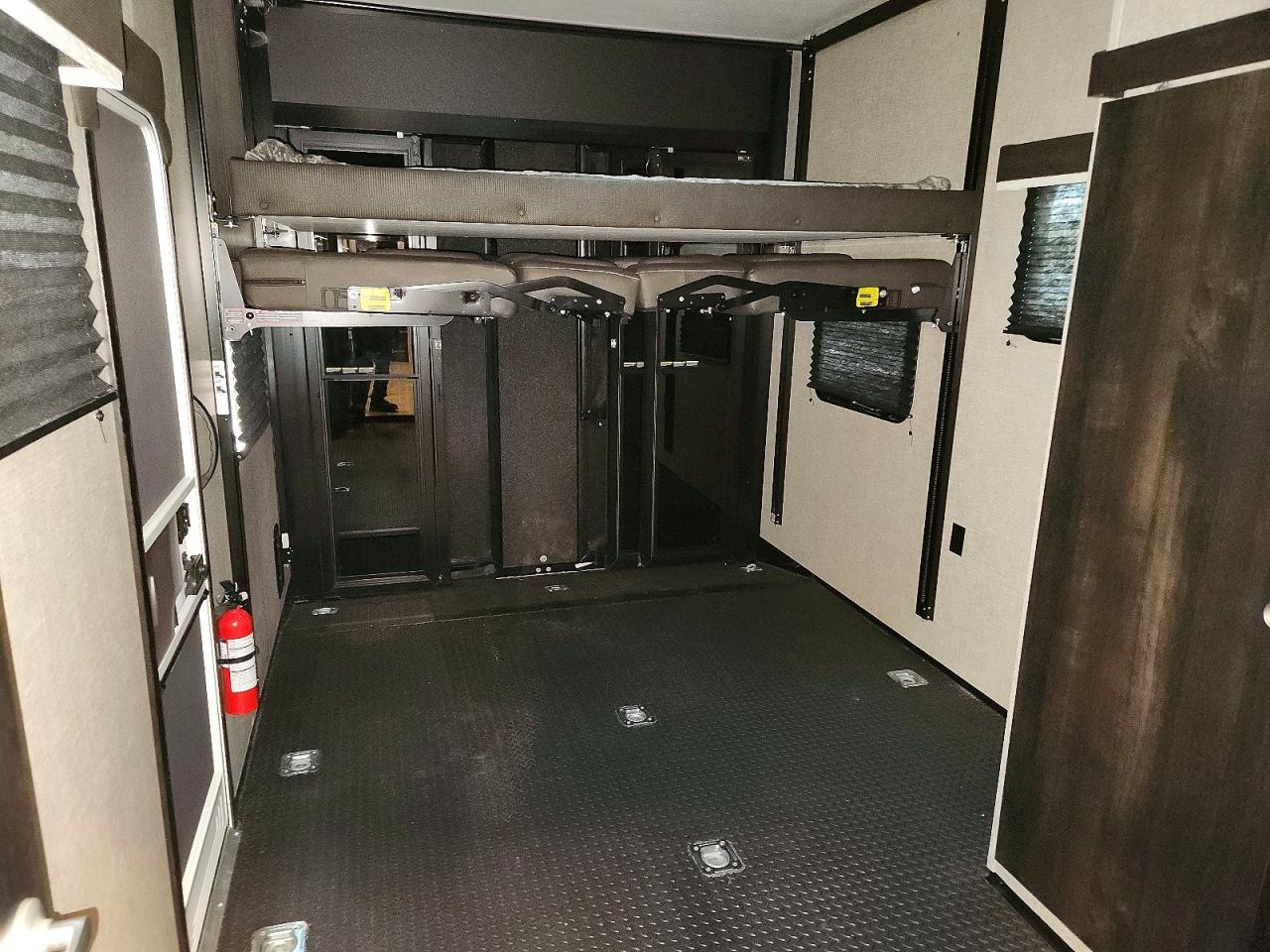 2023 Jayco Seismic Camper