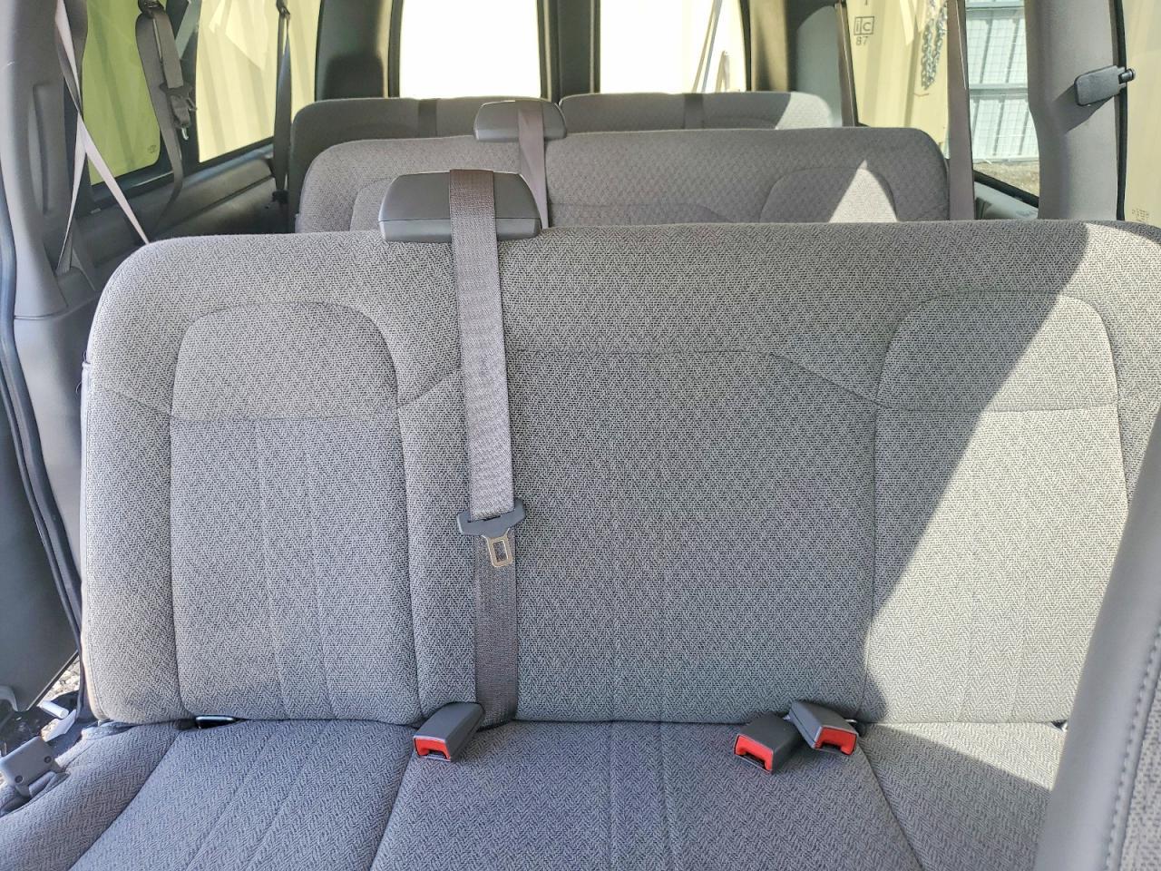 2025 Chevrolet Express G3500 LT