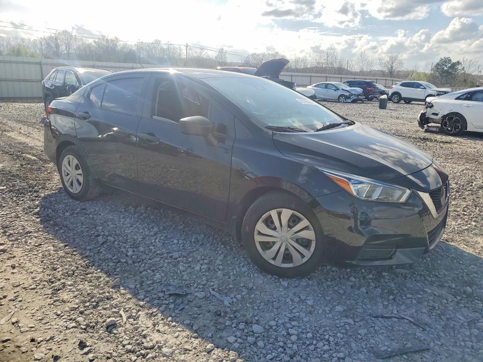 2020 Nissan Versa s