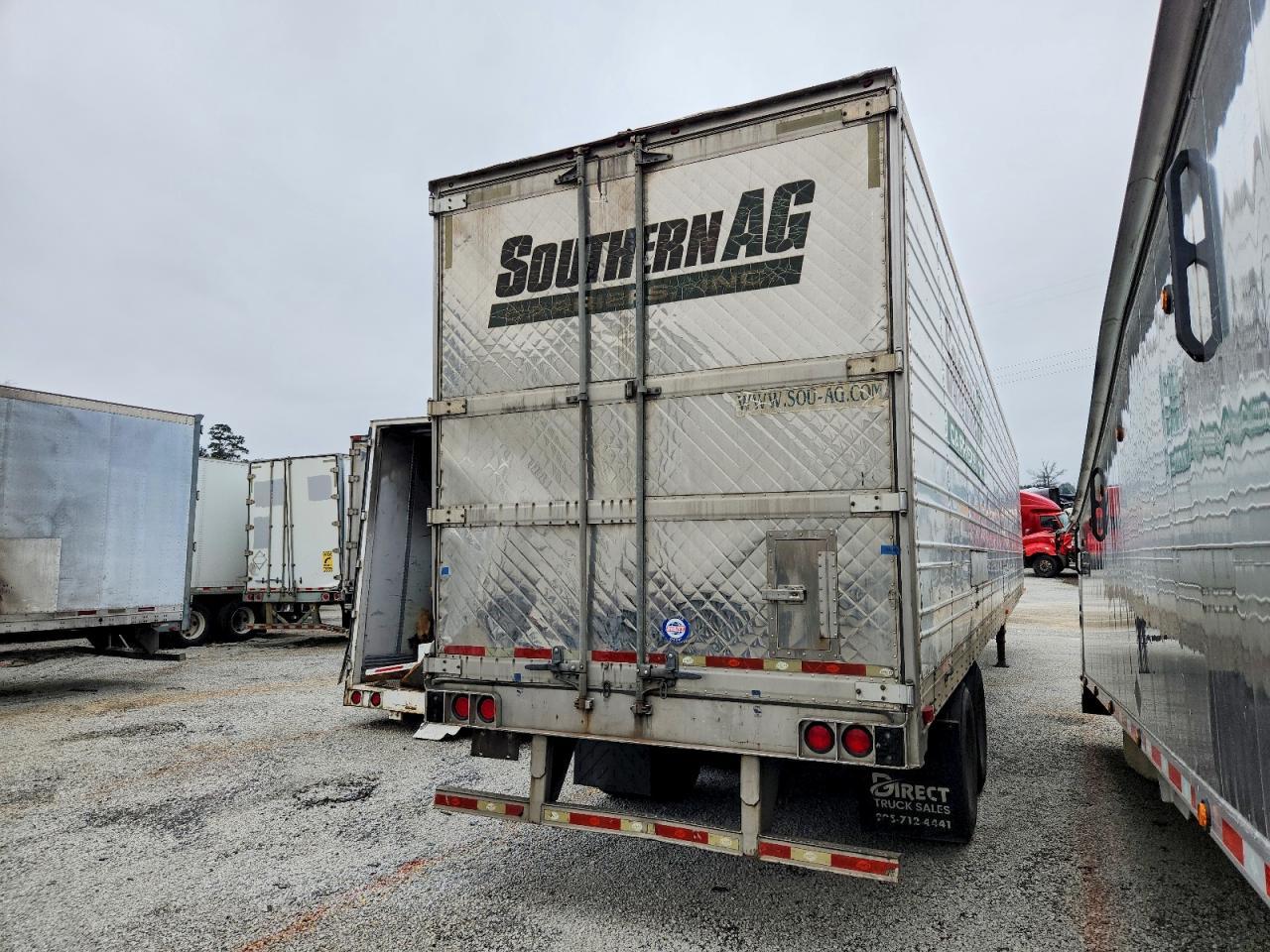 2012 Utility VS2RA Refrigerated Van Trailer