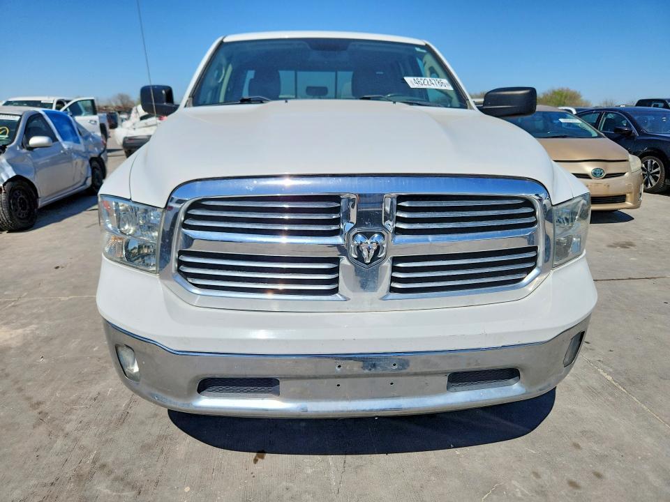2016 Dodge RAM 1500 SLT