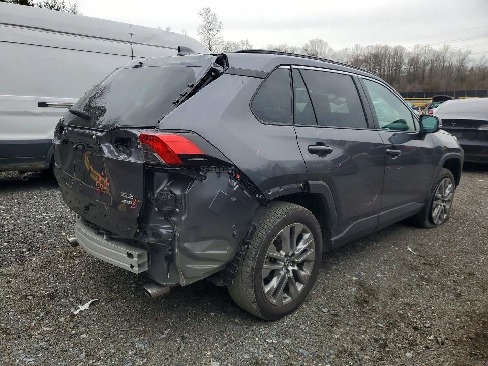 2024 Toyota Rav4 xle Premium