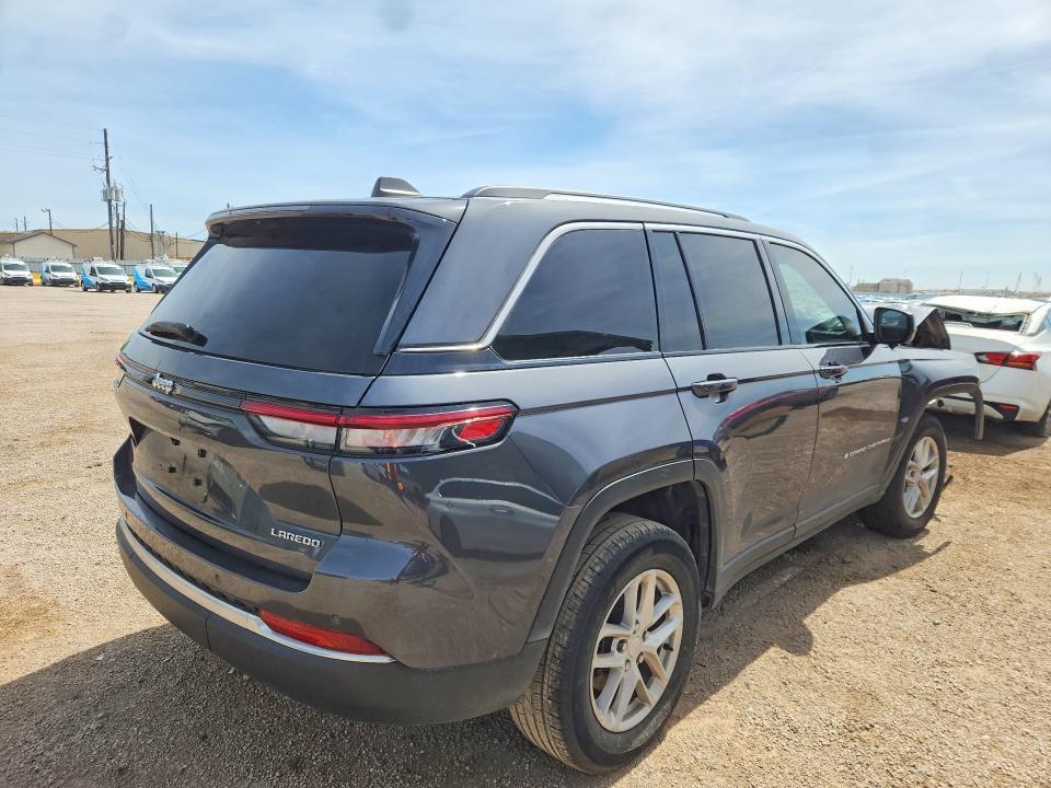 2023 Jeep Grand Cherokee Laredo