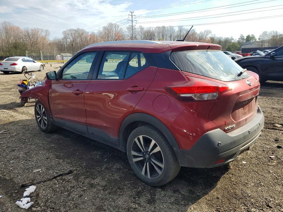 2020 Nissan Kicks sv