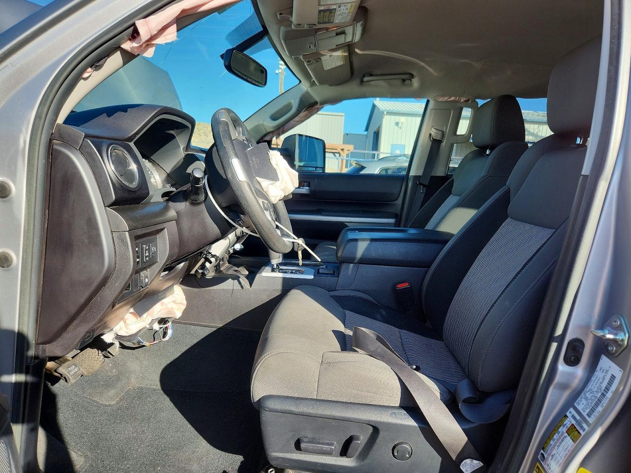 2015 Toyota Tundra SR5
