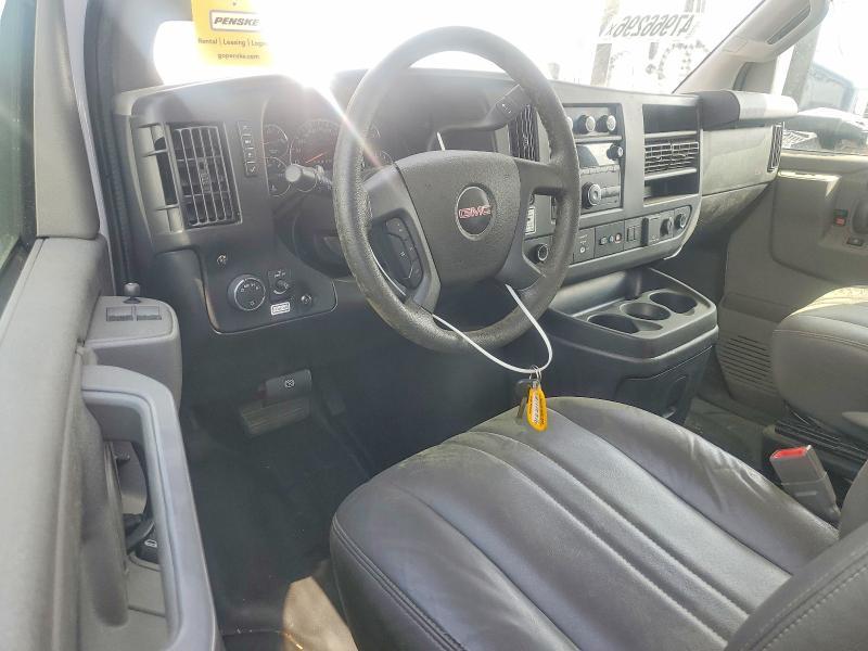 2021 GMC Savana BOX Truck