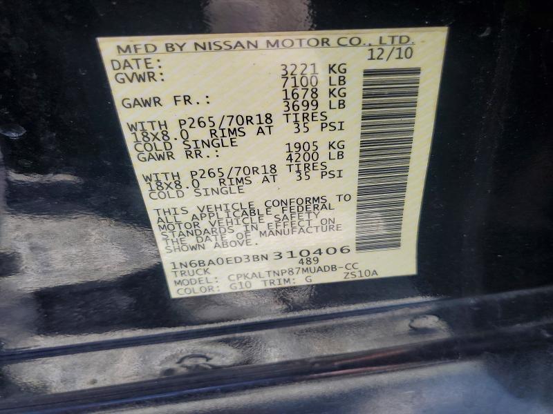 2011 Nissan Titan SV
