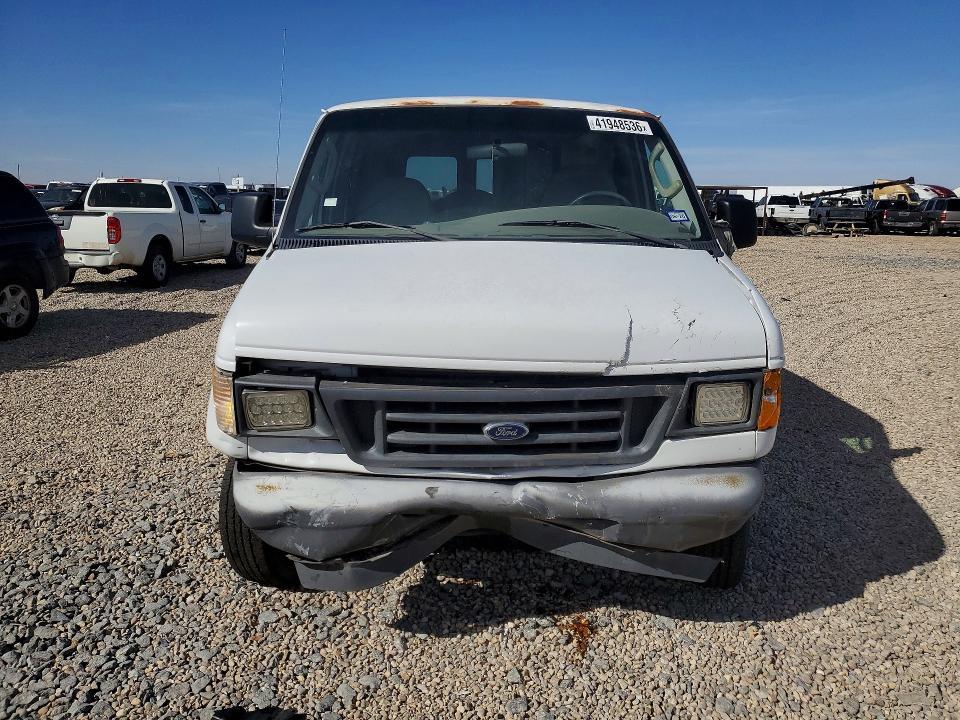 2003 Ford Econoline E250 van