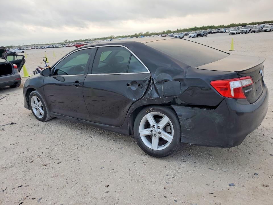 2014 Toyota Camry se