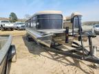 2016 Manitowoc 2016 Manitou Boat-Pontoon Boat