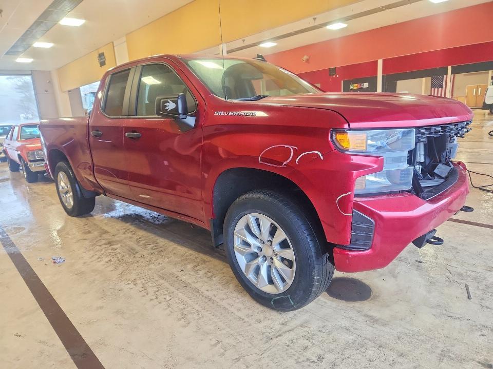 2022 Chevrolet Silverado ltd K1500 Custom