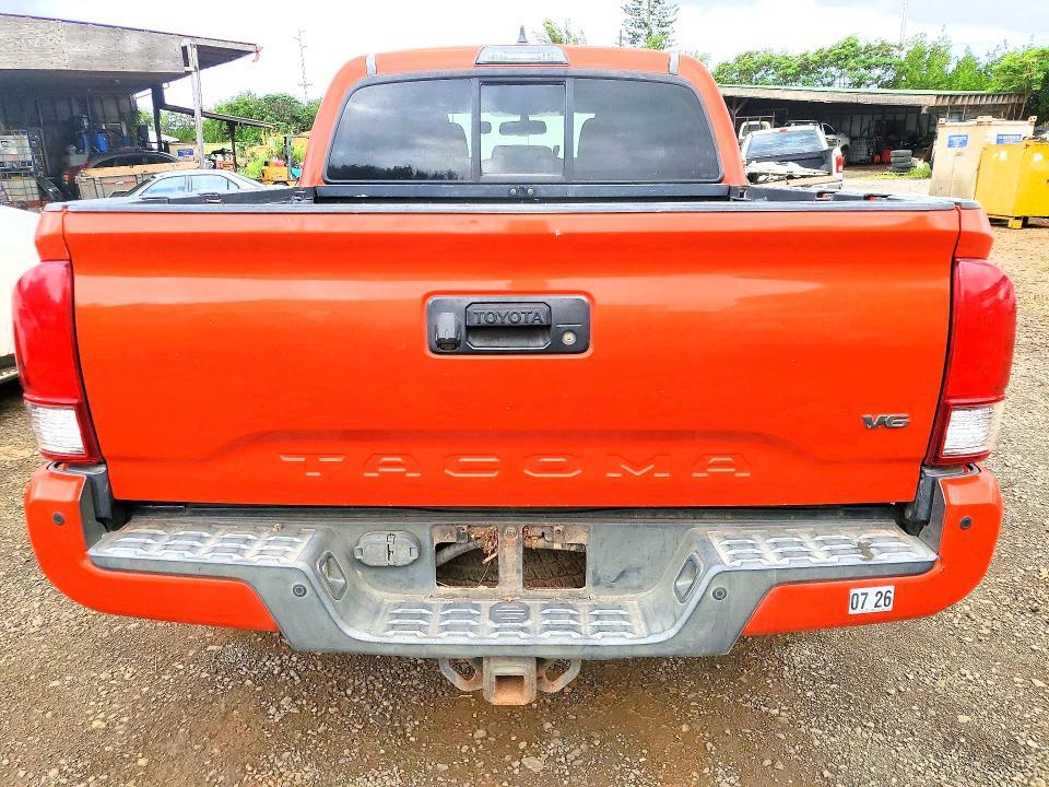 2016 Toyota Tacoma SR V6