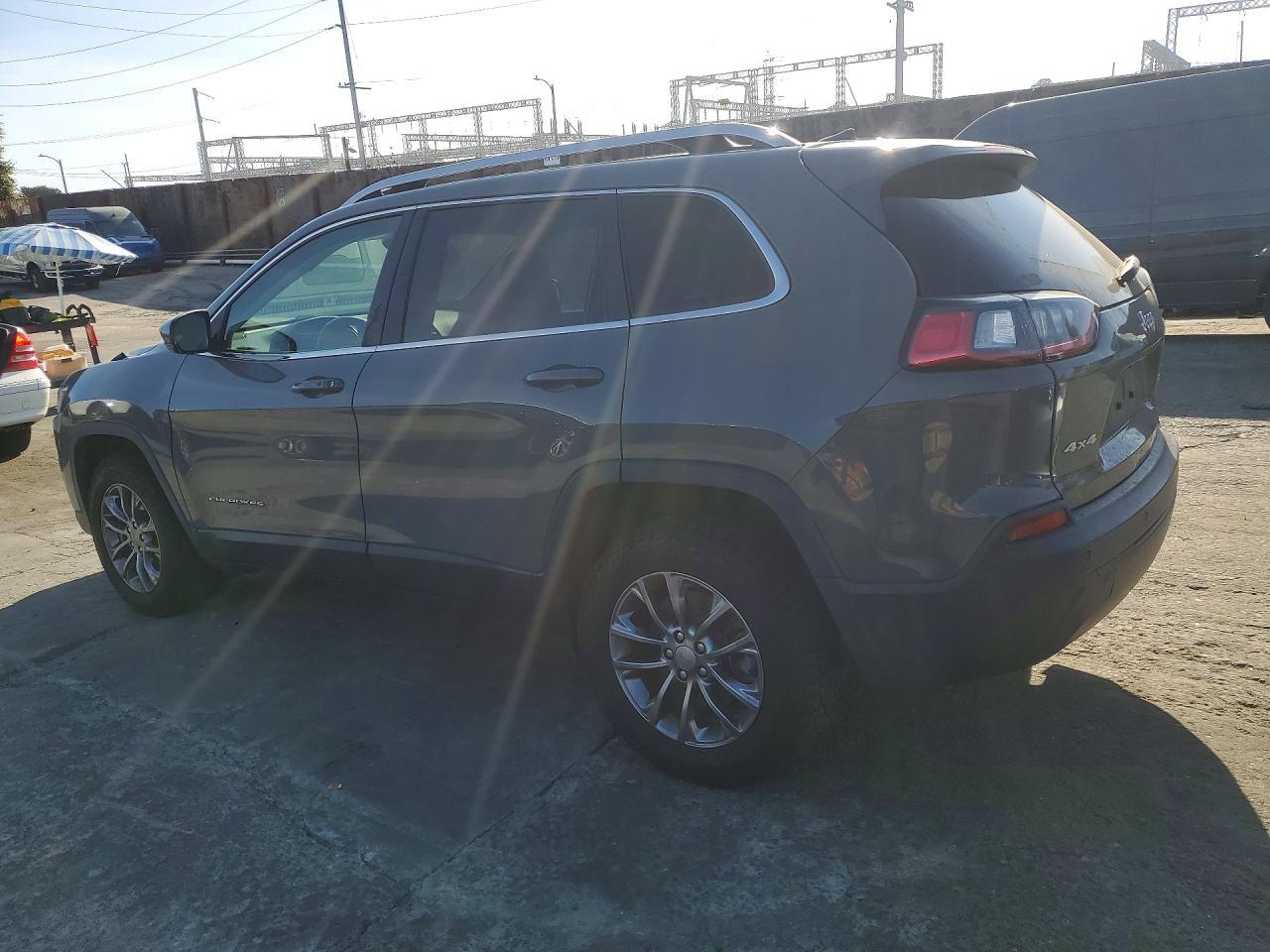 2020 Jeep Cherokee Latitude Plus