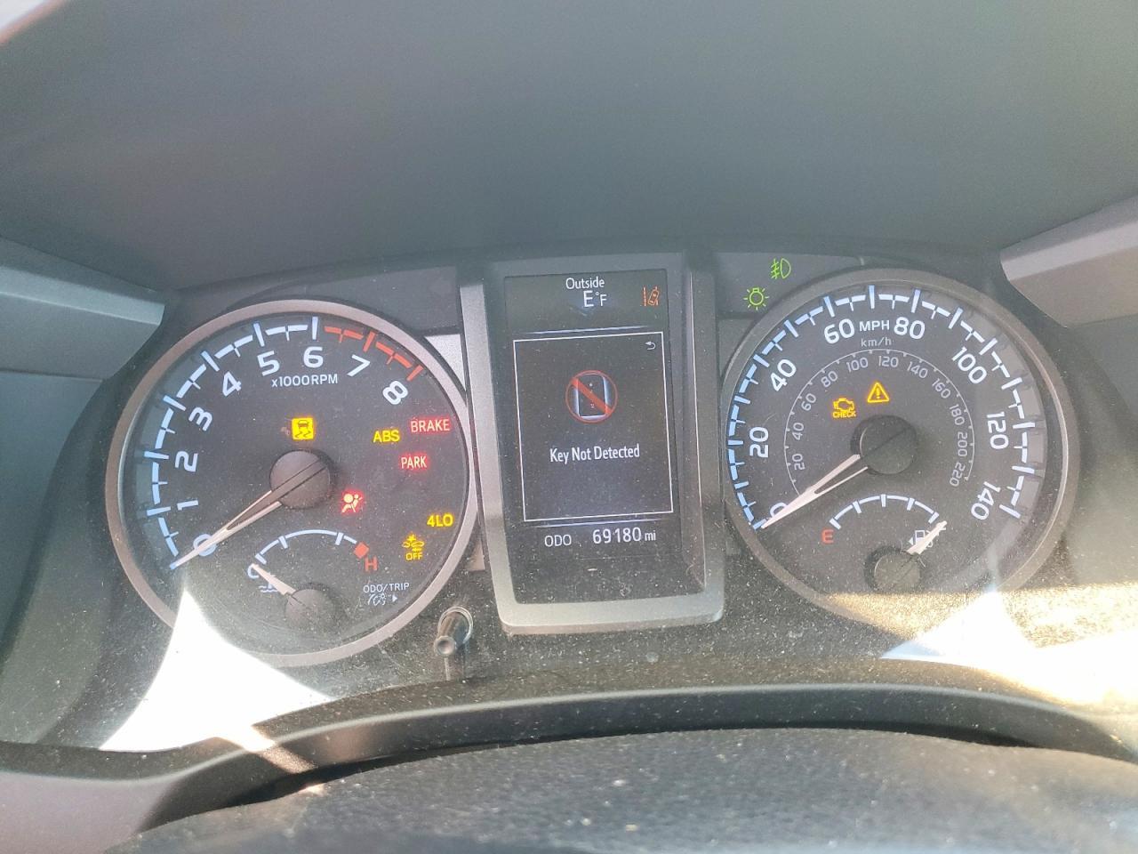 2020 Toyota Tacoma TRD Sport