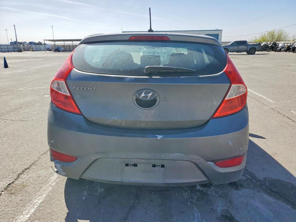 2012 Hyundai Accent gs