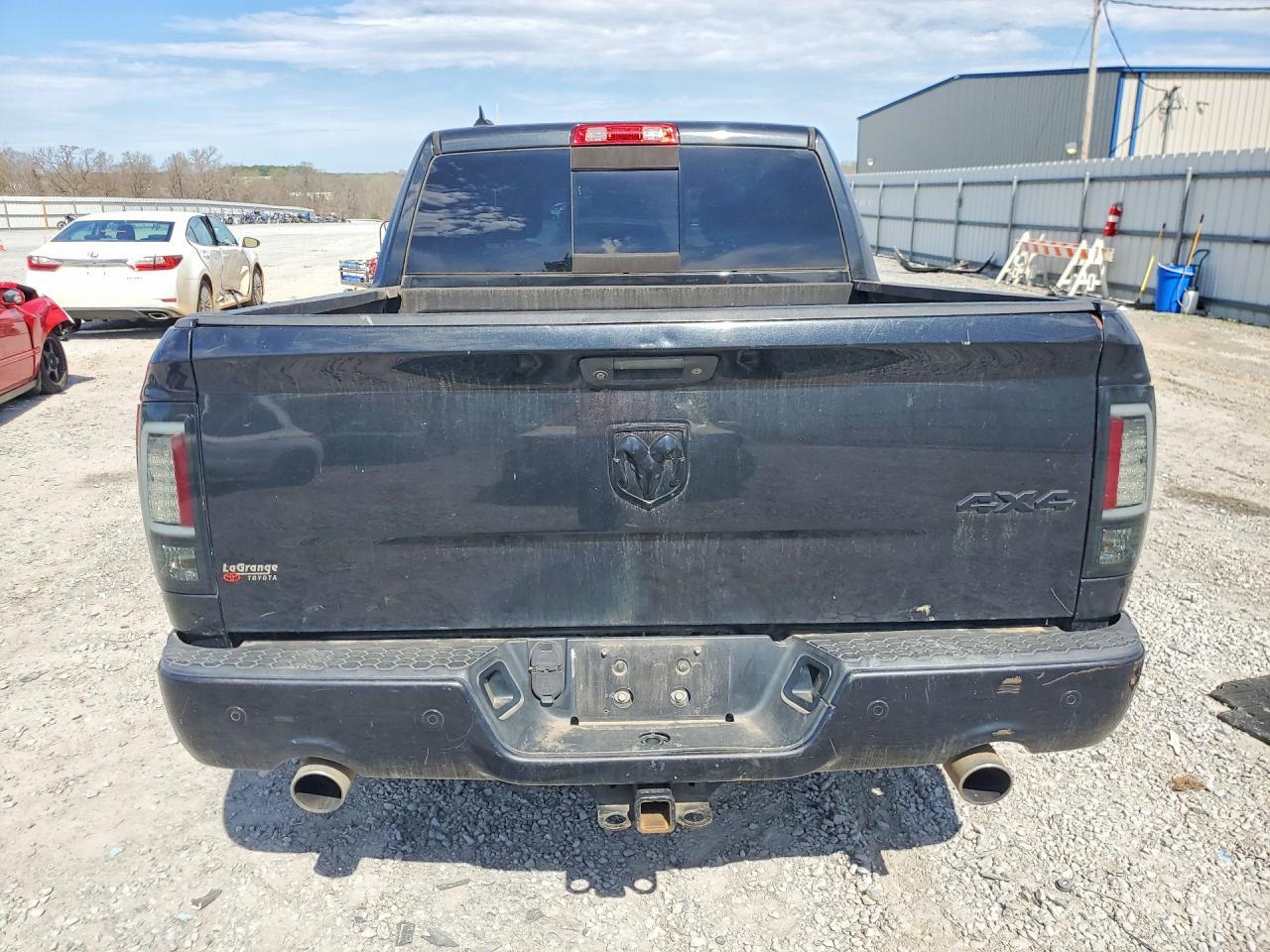 2016 Dodge RAM 1500 Sport