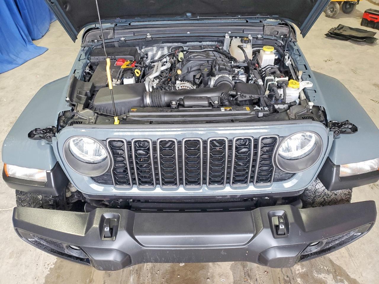 2024 Jeep Gladiator Sport