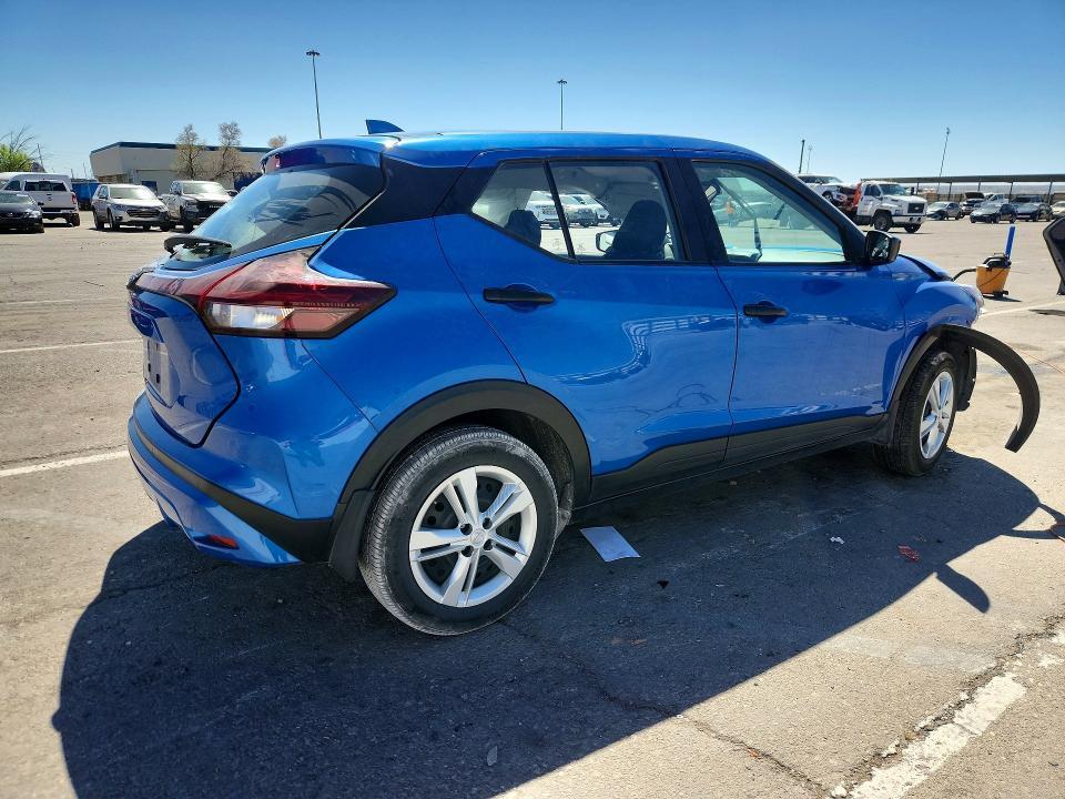 2025 Nissan Kicks Play s