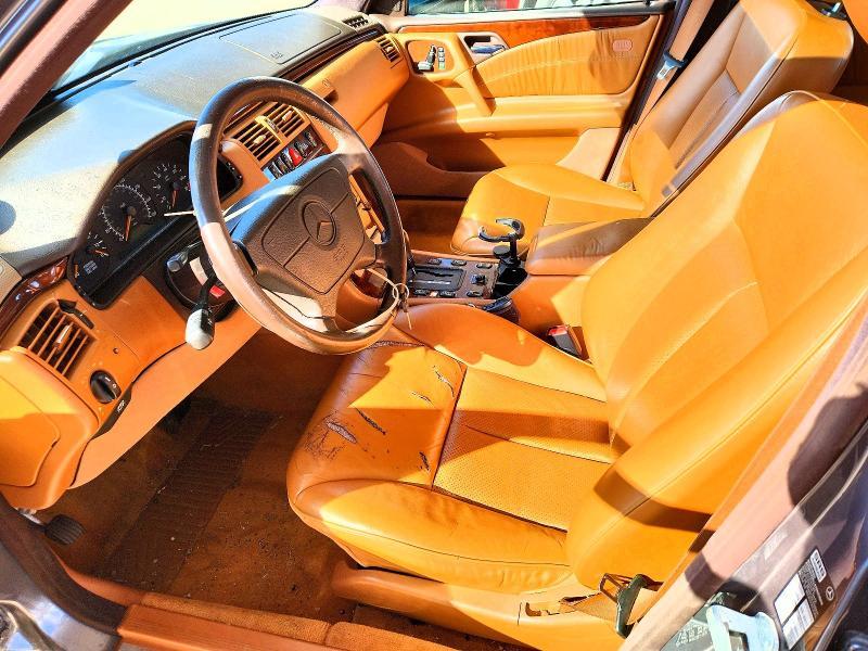 1996 Mercedes-Benz E 320