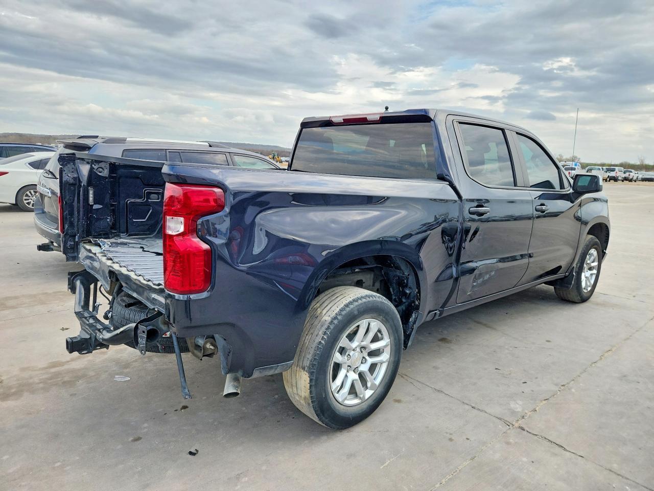 2023 Chevrolet Silverado C1500 LT