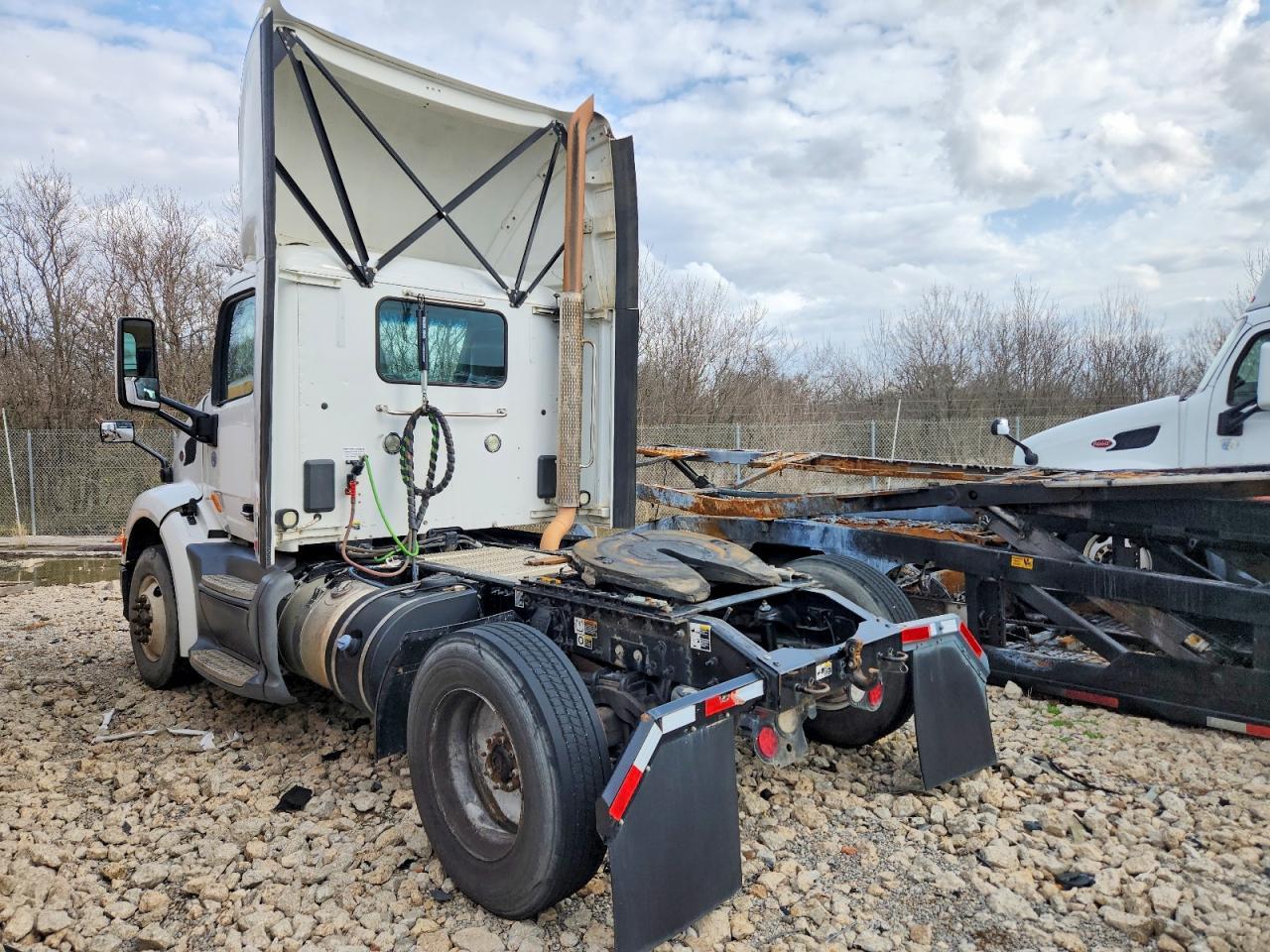 2018 Peterbilt 579 Semi Truck