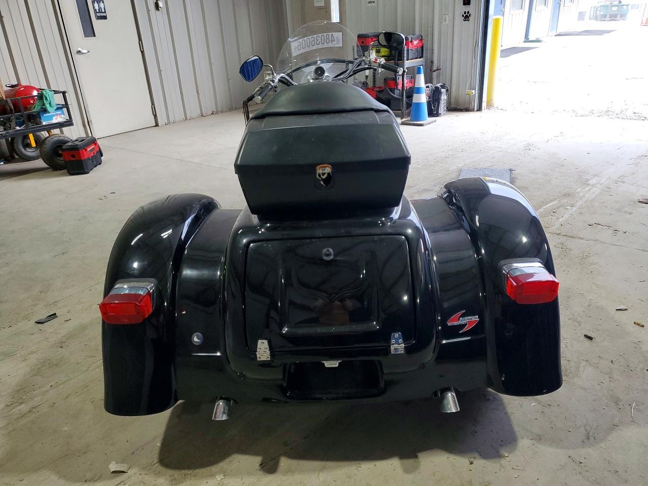 2005 Kawasaki VN1500 N1