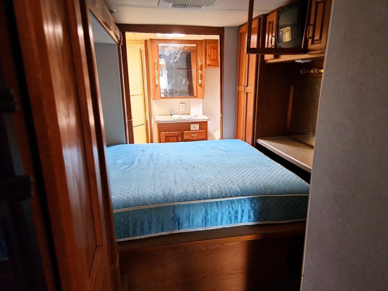 2003 Unknown 2003 Monaco Coach RV