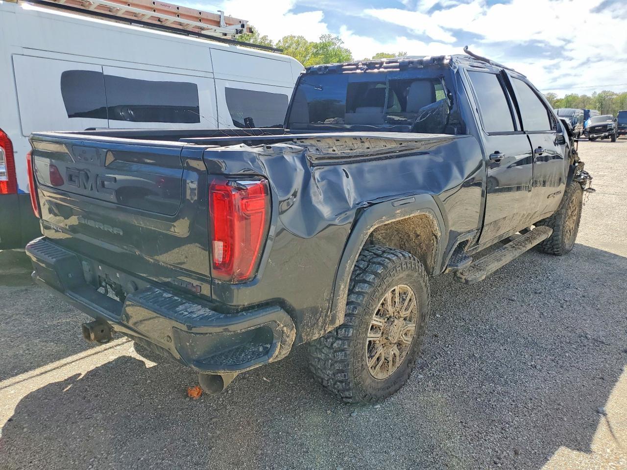 2020 GMC Sierra K2500 AT4
