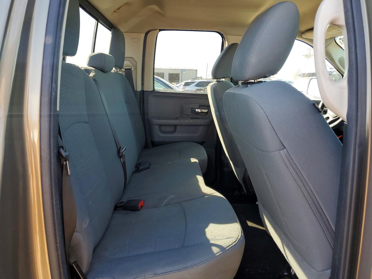 2014 Dodge RAM 1500 SLT