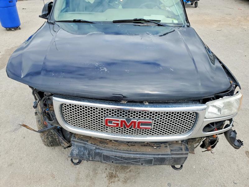2003 GMC Yukon Denali