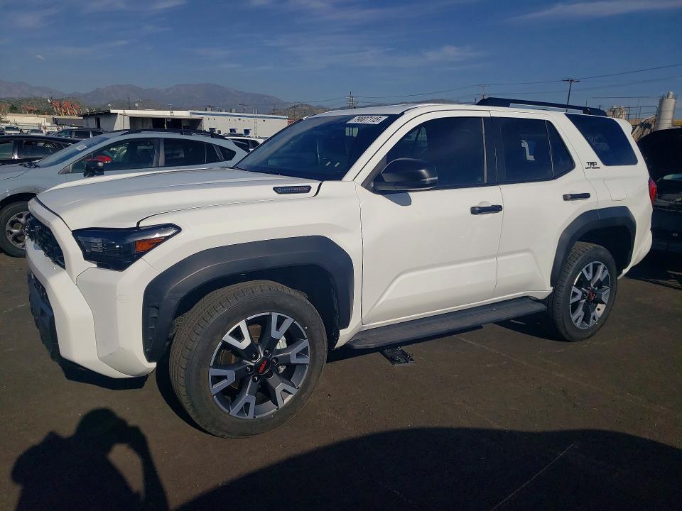 2025 Toyota 4runner trd Off-road hv