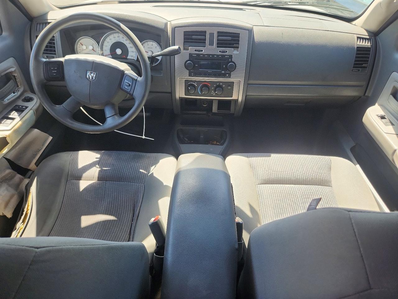 2007 Dodge Dakota Quad SLT