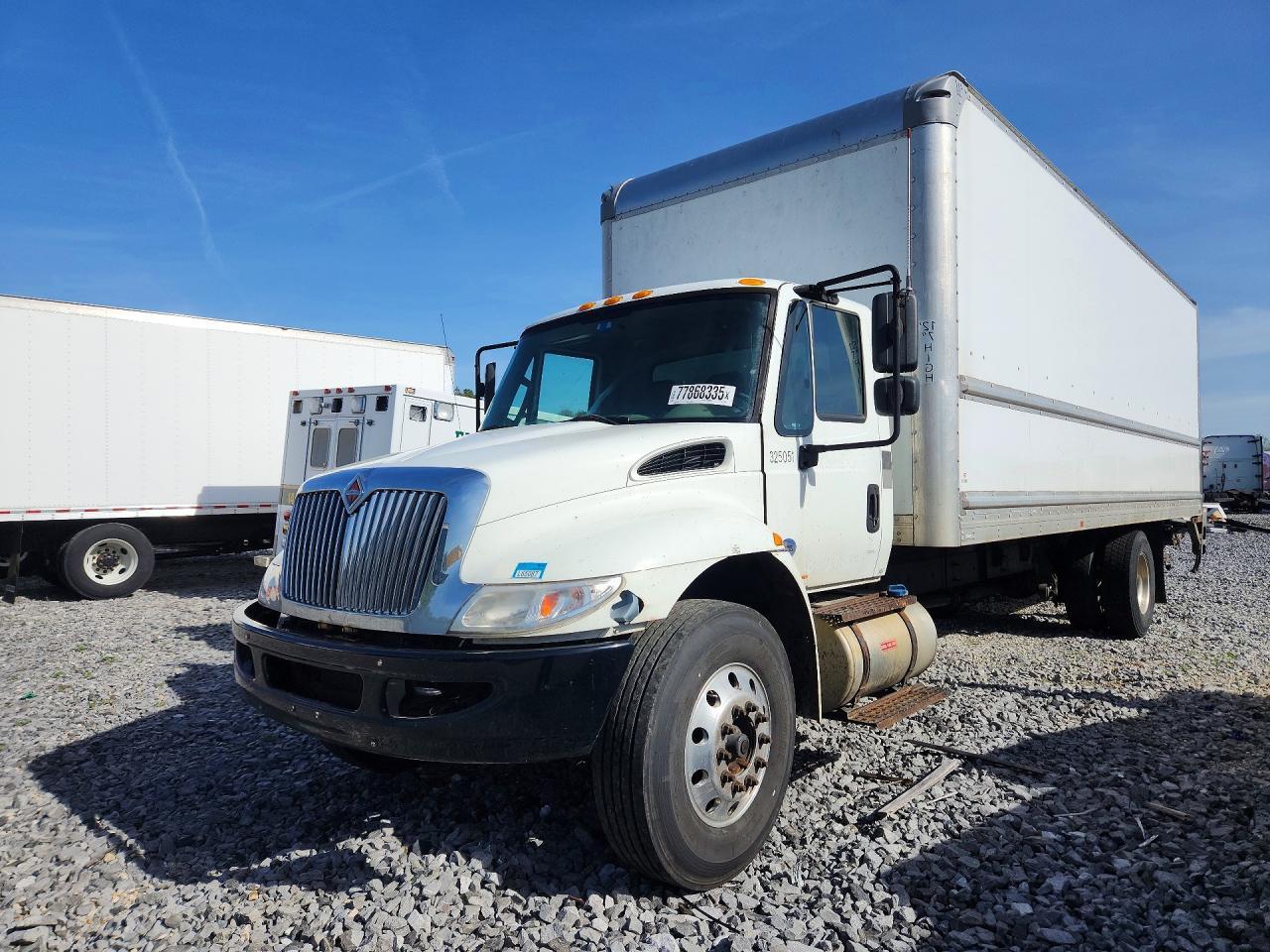 2019 International 4300 BOX Truck