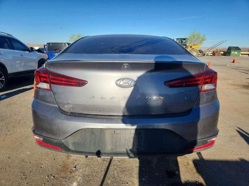 2020 Hyundai Elantra se