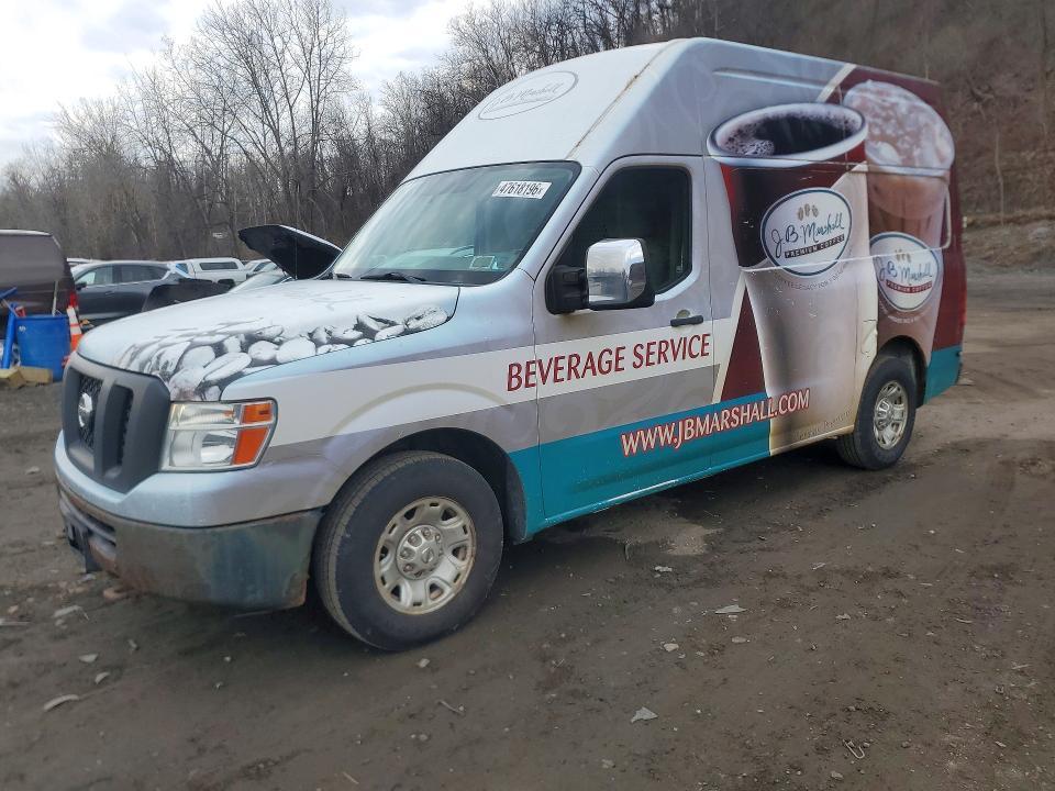 2013 Nissan NV 2500 HD S