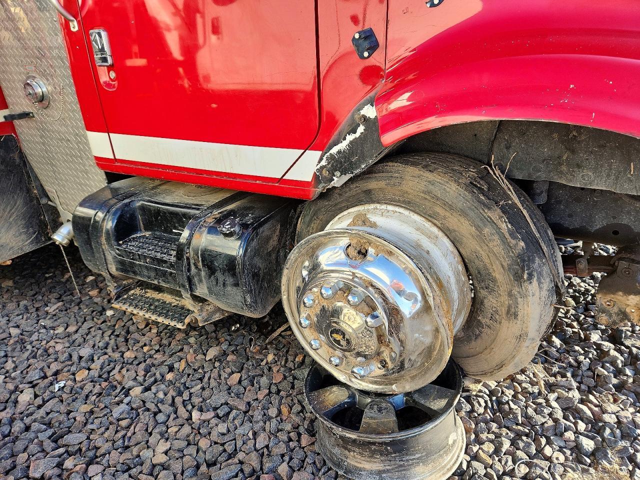 1996 International 4700 Tanker Fire Truck