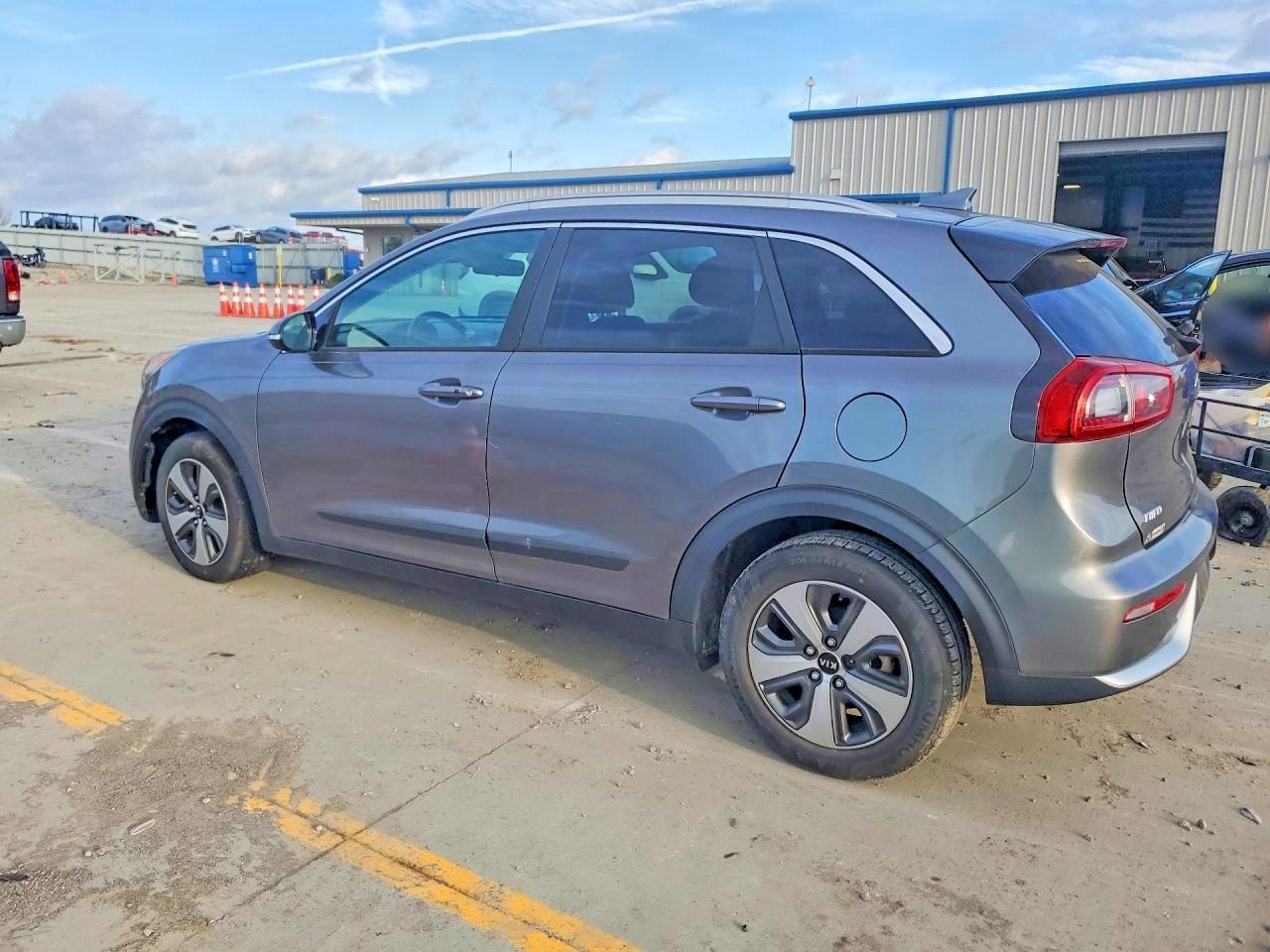 2017 KIA Niro ex