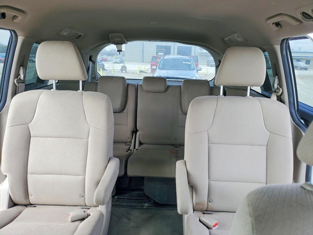 2015 Honda Odyssey lx