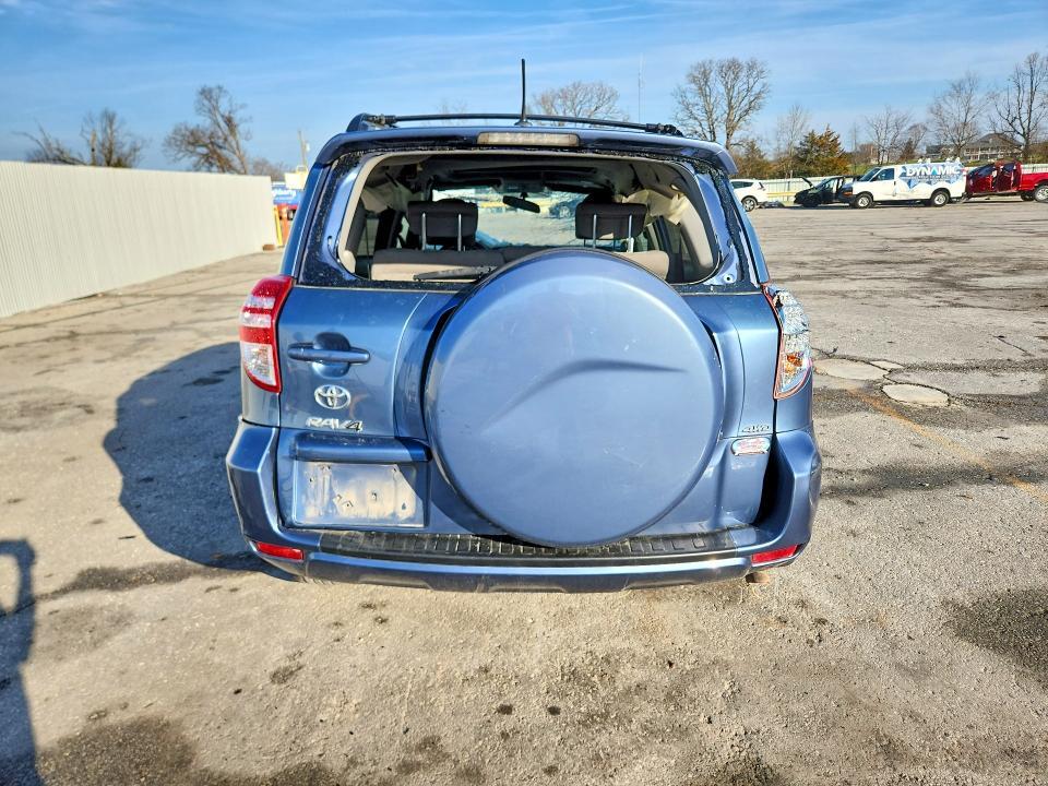 2011 Toyota Rav4 Base