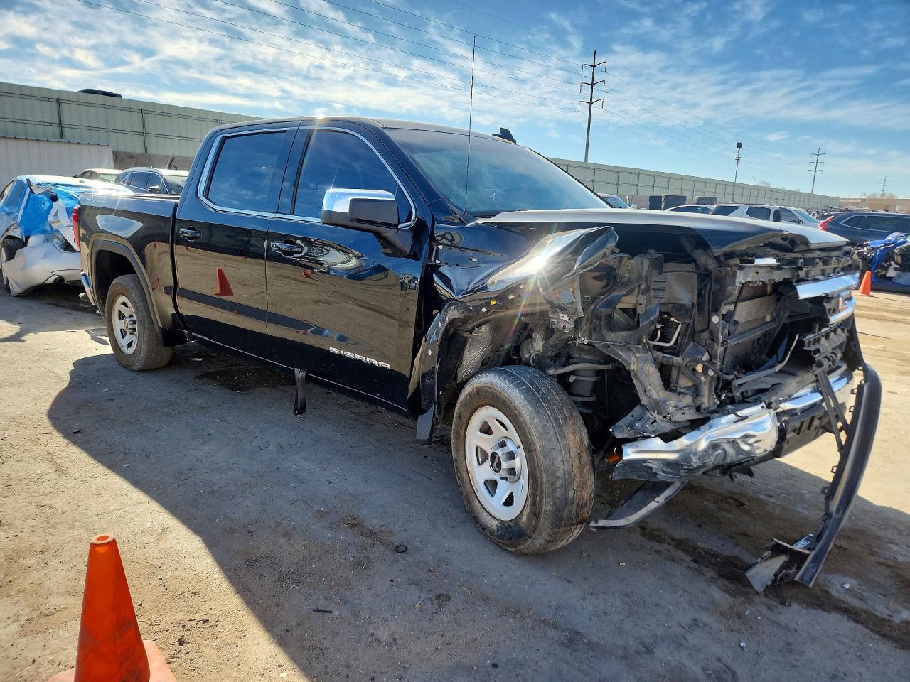 2022 GMC Sierra Limited K1500 SLE