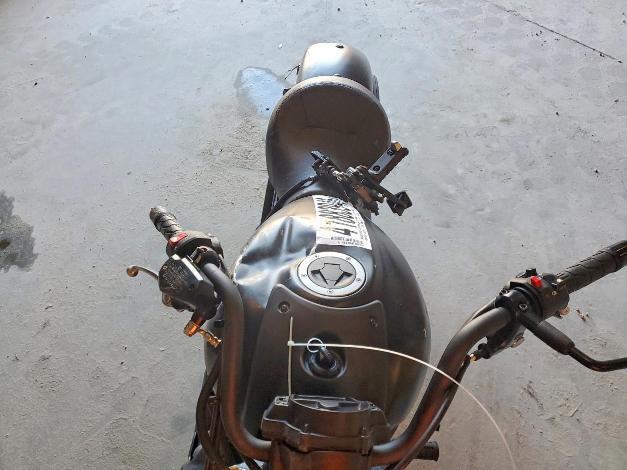 2025 Kawasaki EN650 C
